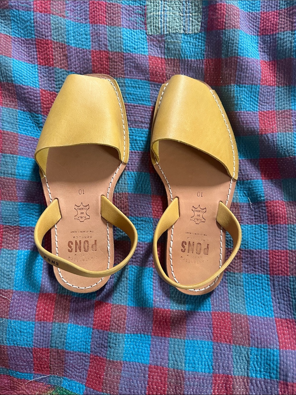 Gently used Pons size 10
